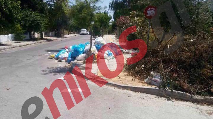 “Πνίγεται” στα σκουπίδια το Μαρούσι – ΦΩΤΟ αναγνώστη