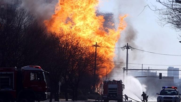Τραγωδία στην Κίνα: Τουλάχιστον 8 νεκροί από έκρηξη αγωγού φυσικού αερίου