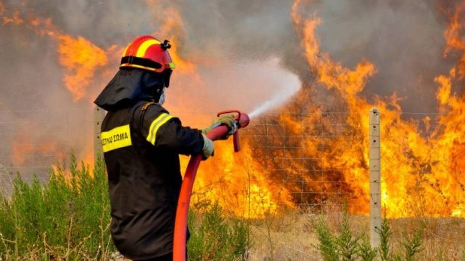 Αντιπεριφερειάρχης Λακωνίας: Ελπίζουμε να μην υπάρξουν αναζωπυρώσεις – Κάηκαν σπίτια και ελαιοκαλλιέργειες