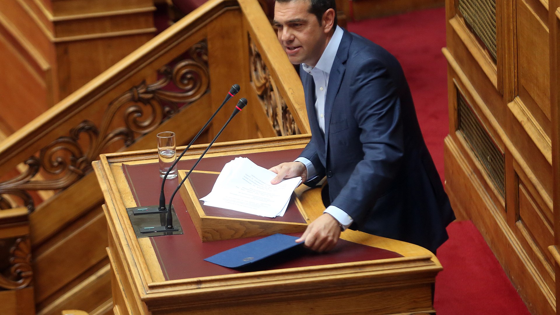 Τσίπρας σε Μητσοτάκη: Είπατε ότι χάσαμε 5-0 στη διαπραγμάτευση, αλλά μας τρελάνατε στα αυτογκόλ – ΒΙΝΤΕΟ