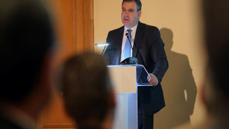 Ο γενικός διευθυντής του ΙΟΒΕ στον Realfm 97,8: Έξοδος στις αγορές μόνο με επιτήρηση από ESM και ΔΝΤ