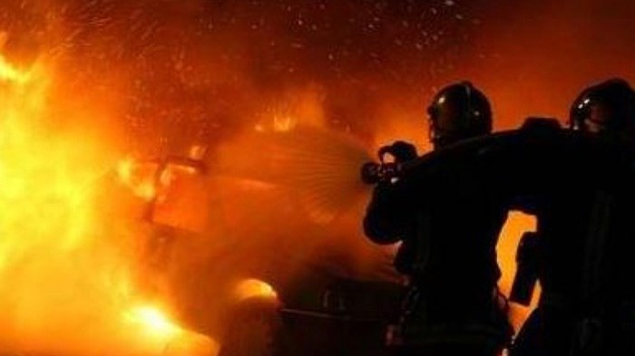 Υπό μερικό έλεγχο η πυρκαγιά στο Μικροχώρι Ωρωπού