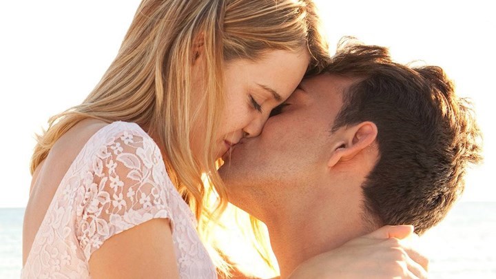 Οκτώ εντυπωσιακά πράγματα που δεν σίγουρα γνωρίζατε για το φιλί