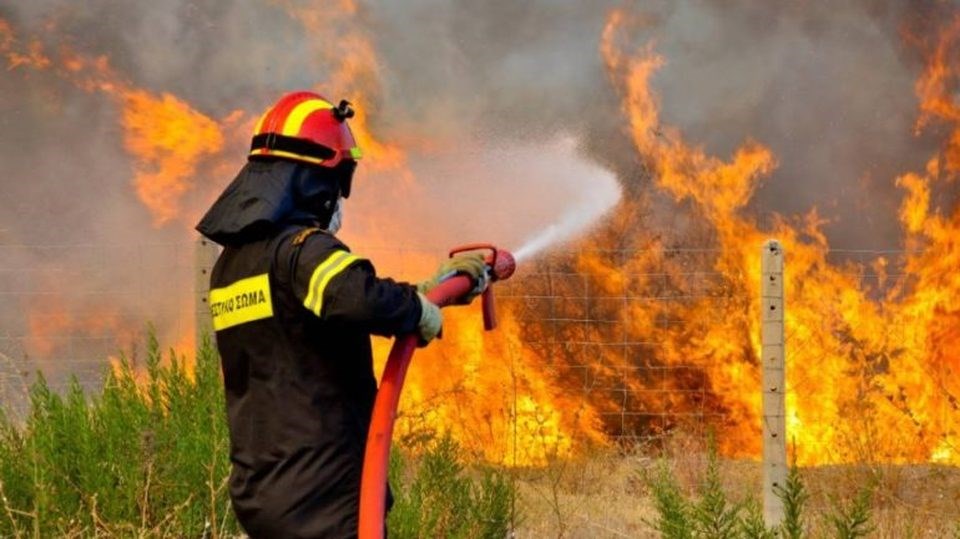 Πολύ υψηλός κίνδυνος πυρκαγιάς για σήμερα σε Κρήτη και Βόρειο Αιγαίο