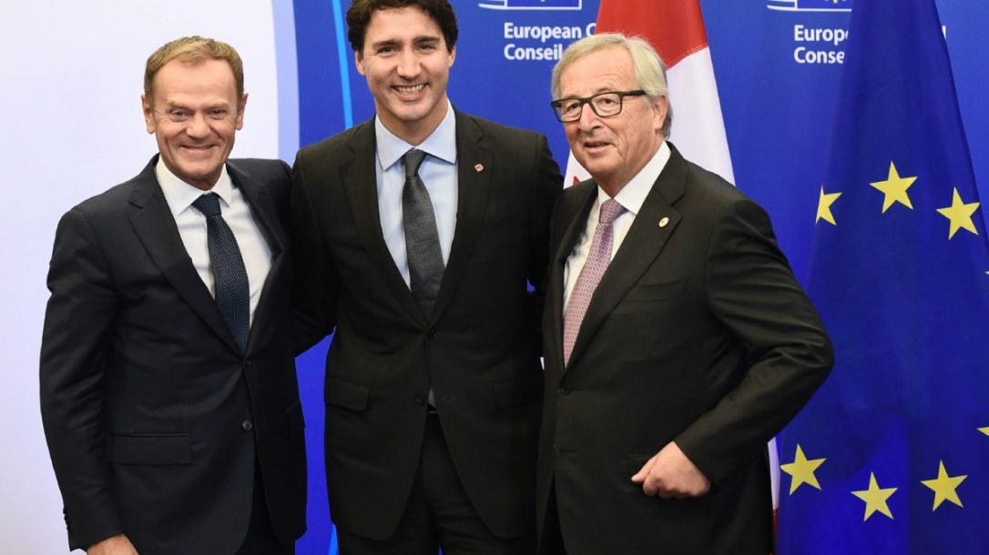 Στις 21 Σεπτεμβρίου θα αρχίσει η εφαρμογή της εμπορικής συμφωνίας ΕΕ-Καναδά