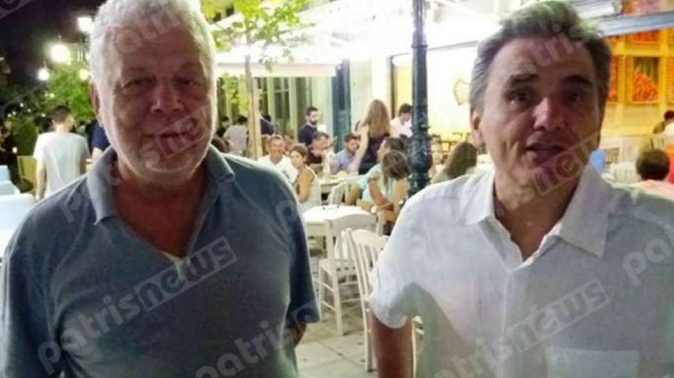 Beach volley έπαιξε το Σαββατοκύριακο ο Τσακαλώτος