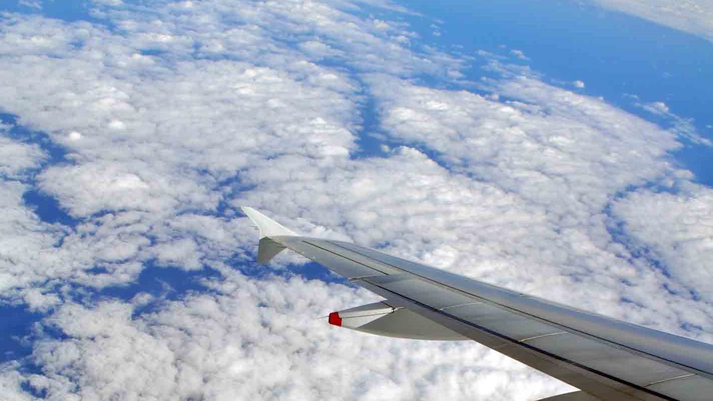 Τι πρέπει να ξέρεις όταν ταξιδεύεις αεροπορικώς – Οκτώ σημαντικές συμβουλές
