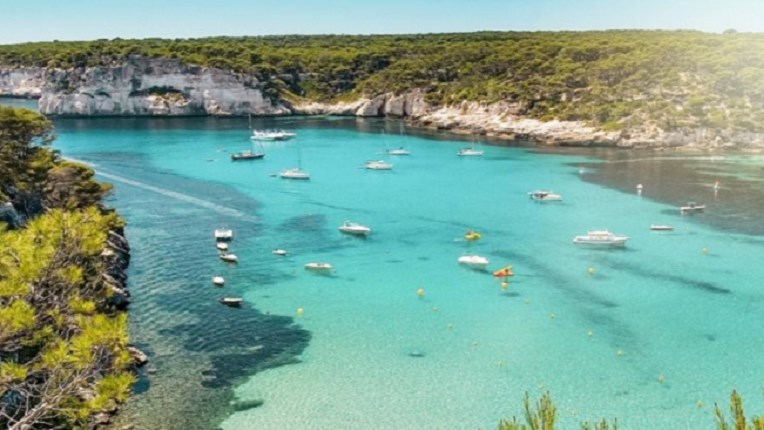 Travel + Leisure: 4 ελληνικά νησιά στα 10 καλύτερα στην Ευρώπη