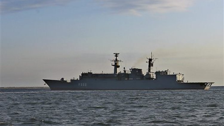 Νέα πρόκληση στην Κύπρο: Τουρκική φρεγάτα παρακολουθεί το West Capella που πραγματοποιεί την γεώτρηση