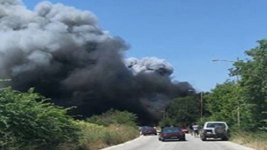 Οι πρώτες εικόνες από τη μεγάλη φωτιά σε αποθήκη στο Διδυμότειχο – ΦΩΤΟ – ΒΙΝΤΕΟ