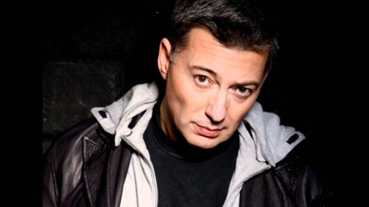 Ποιος γνωστός πολιτικός δήλωσε ότι τρελαίνεται για τον Νίκο Μακρόπουλο;