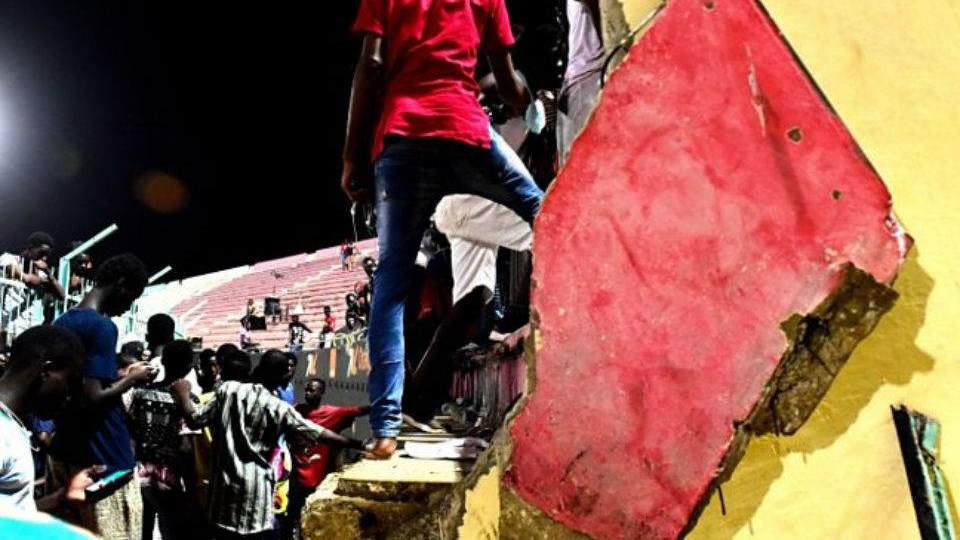 Οκτώ νεκροί σε επεισόδια σε ποδοσφαιρικό αγώνα στη Σενεγάλη