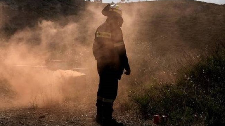 Πέθανε ο πυροσβέστης που είχε τραυματιστεί στη φωτιά στο Ζευγολατιό