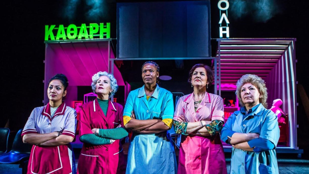 Οι παραστάσεις της Στέγης του Ιδρύματος Ωνάση ταξιδεύουν