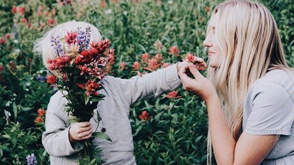 Πώς αλλάζει ο εγκέφαλος της γυναίκας όταν γίνεται μαμά