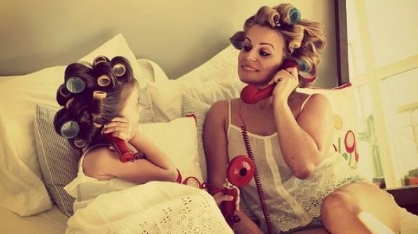 Απλές συμβουλές για να γίνεις μια ευχάριστη και διασκεδαστική μαμά