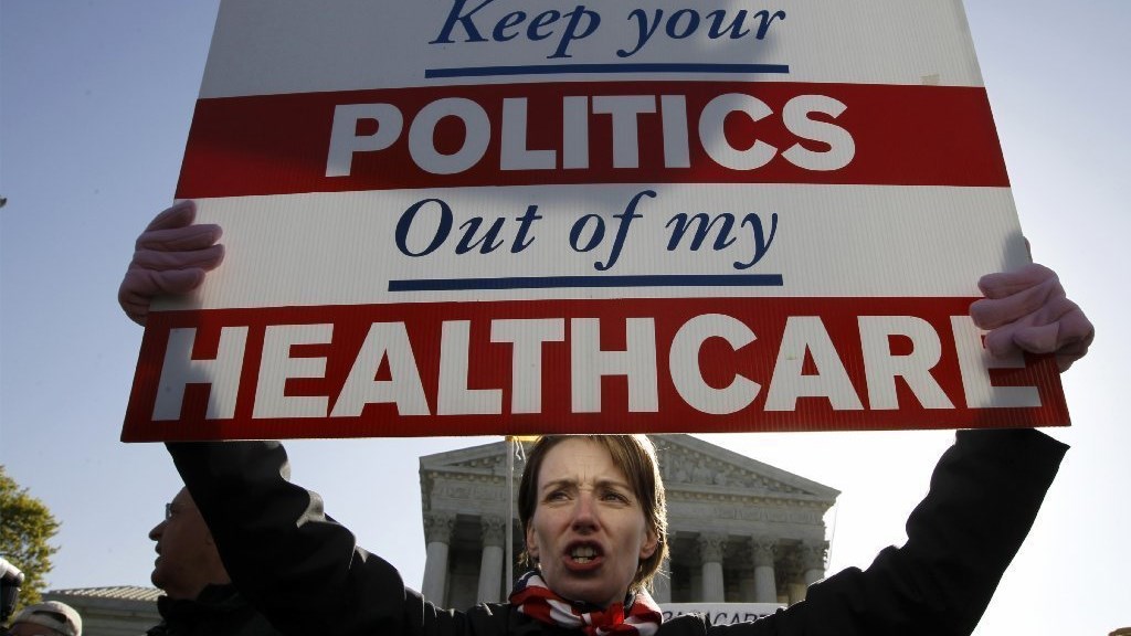 32 εκατ. Αμερικανοί θα μείνουν χωρίς περίθαλψη έως το 2026 εάν καταργηθεί το Obamacare