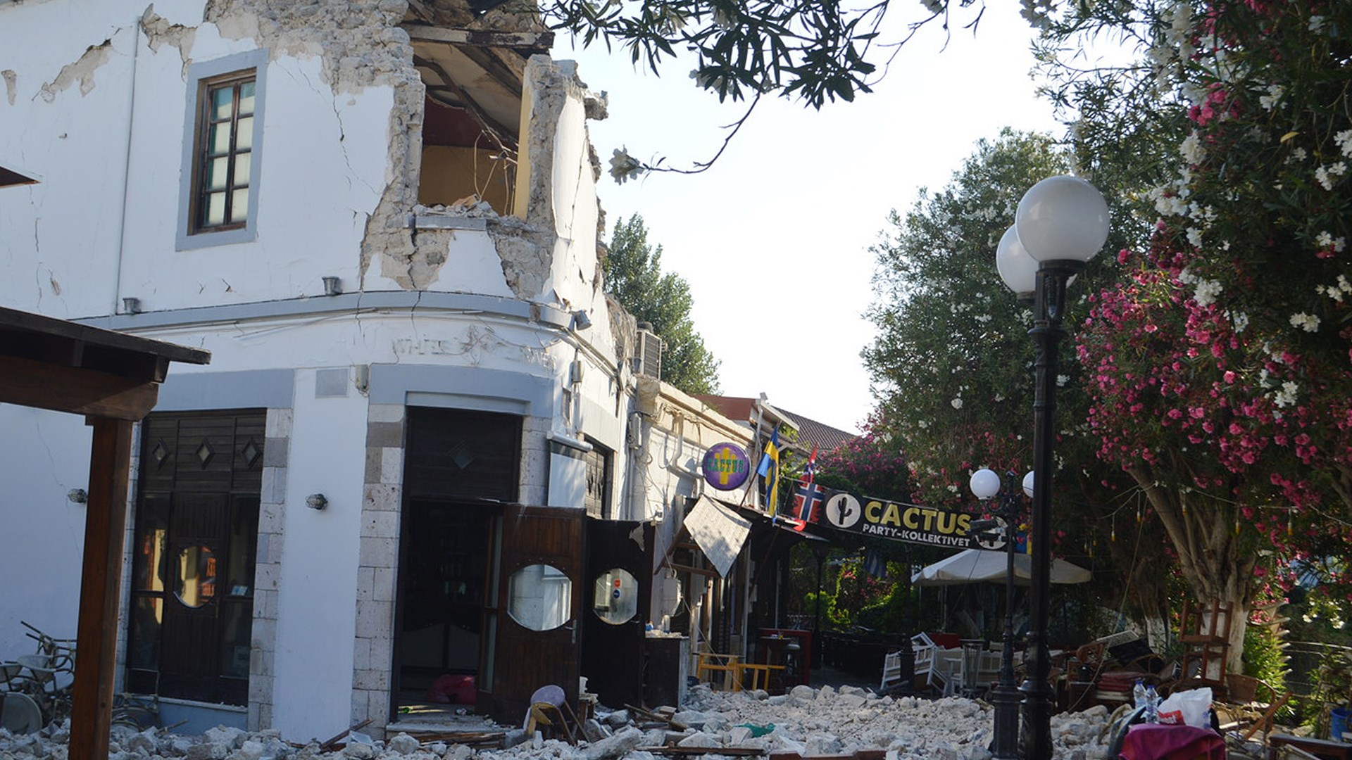 Η συγκινητική ανάρτηση του dj για το μπαρ που κατέρρευσε στην Κω