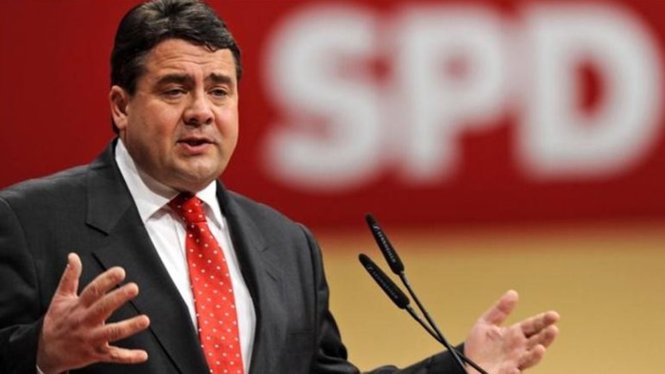 «Ανήκετε εδώ» διαβεβαιώνει τους Τούρκους της Γερμανίας ο Ζίγκμαρ Γκάμπριελ