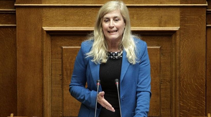 Αυλωνίτου: Ο Βαρουφάκης κάνει σαν την Βουγιουκλάκη – ΒΙΝΤΕΟ