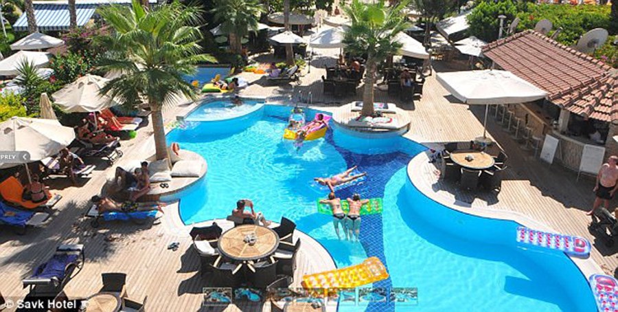 Βρετανοί τουρίστες καταγγέλλουν σεξουαλική επίθεση από υπαλλήλους ξενοδοχείου στην Τουρκία