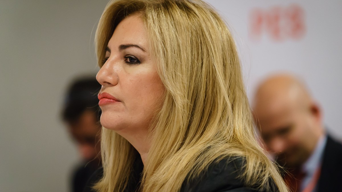 Το μήνυμα της Γεννηματά για τα 43 χρόνια από την αποκατάσταση της Δημοκρατίας