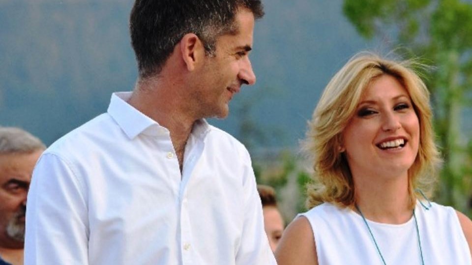 Η ανάρτηση του Κώστα Μπακογιάννη στο Facebook μετά τον γάμο του με την Σία Κοσιώνη