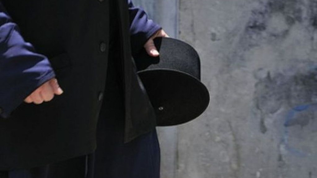 Συνελήφθη ιερέας που έστελνε γυμνές φωτογραφίες σε 14χρονο