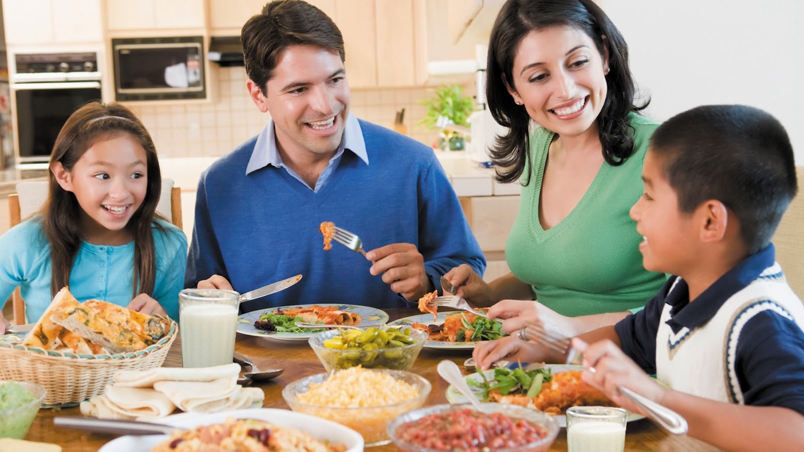 Τα 5 λάθη που κάνουν οι γονείς στη διατροφή των παιδιών τους