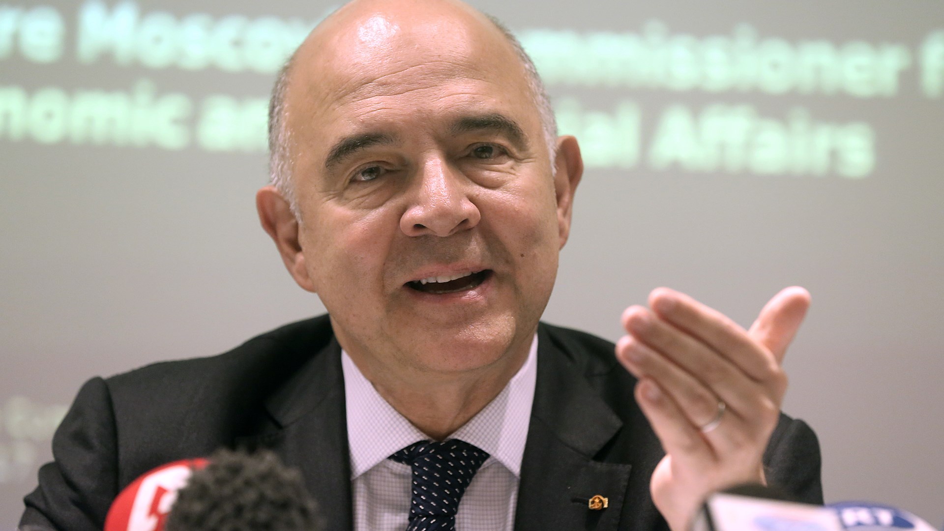 Μοσκοβισί: Είναι η ώρα να κλείσει το κεφάλαιο της λιτότητας – ΒΙΝΤΕΟ