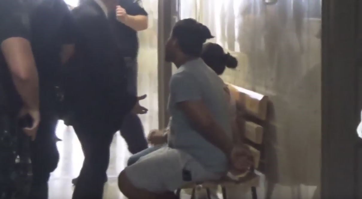 Νέα προθεσμία για να απολογηθούν πήραν οι γονείς που κατηγορούνται για την κακοποίηση του παιδιού τους – ΒΙΝΤΕΟ