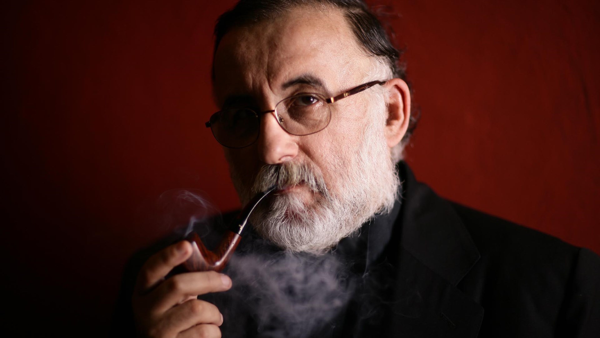 Αγωνία για την υγεία του Θάνου Μικρούτσικου