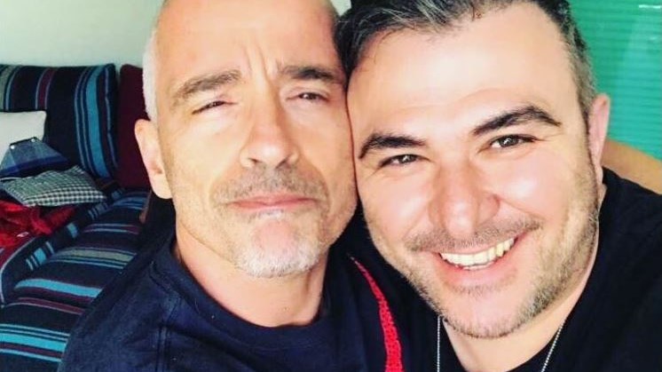 Ίλιγγο προκαλούν οι τιμές για τη “χρυσή” συναυλία Ρέμου – Ραμαζότι – ΦΩΤΟ