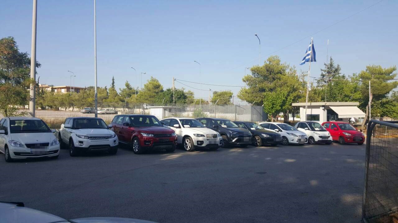 Αυτά είναι τα πολυτελή τζιπ που έκλεβε η πολυμελής σπείρα – ΦΩΤΟ