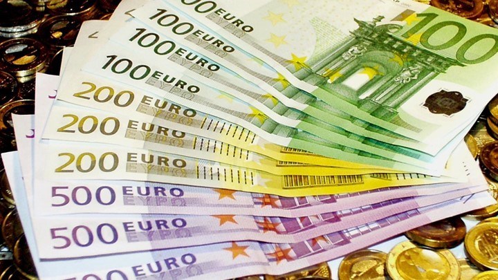 Οι δύο όψεις του ισχυρού ευρώ