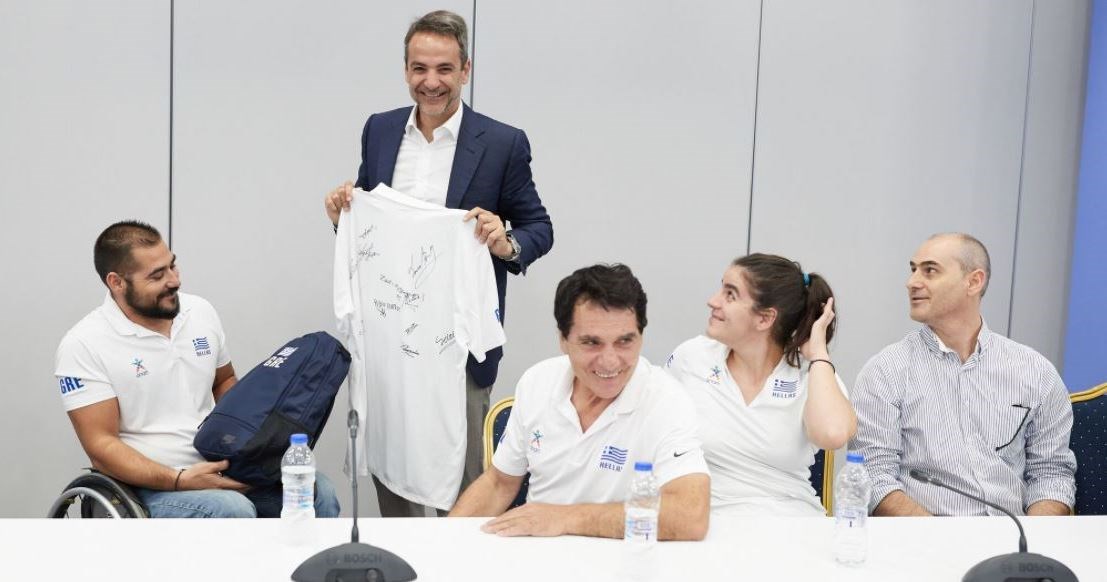 Η συνάντηση του Μητσοτάκη με τους Παγκόσμιους Πρωταθλητές στίβου ΑμΕΑ – ΦΩΤΟ