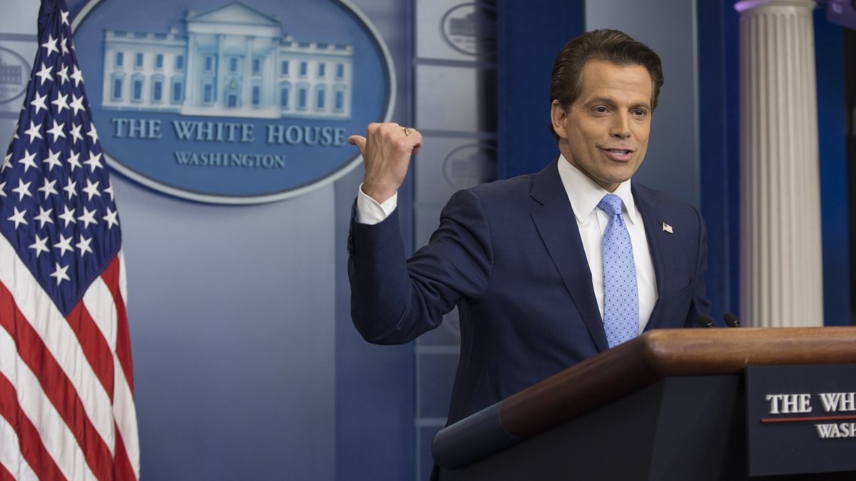 Ο Τραμπ απομάκρυνε και τον διευθυντή επικοινωνίας του Λευκού Οίκου