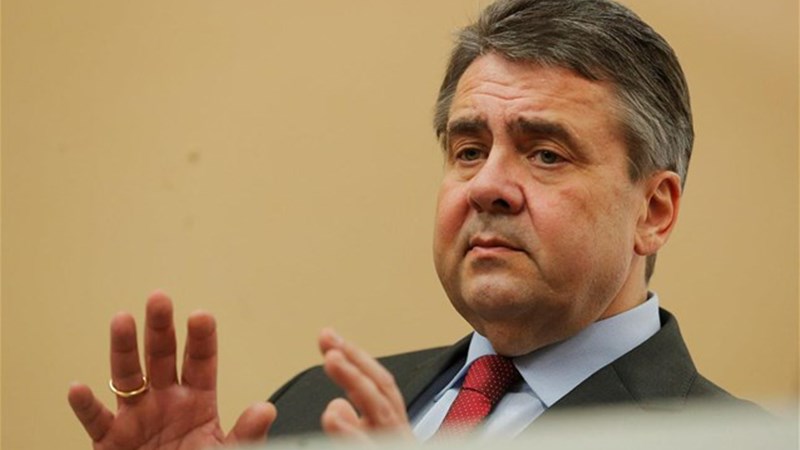 Γκάμπριελ: Υποστηρικτές του Ερντογάν απειλούν τη σύζυγό μου