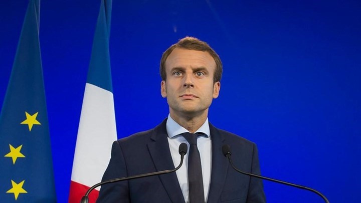 Γιατί ο πρόεδρος της Γαλλίας μηνύει φωτογράφο