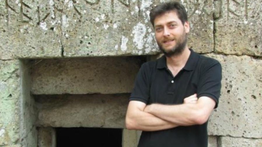 Έλληνας οδήγησε τις αρχές στην κατάσχεση αρχαίου αγγείου από το Μουσείο Met