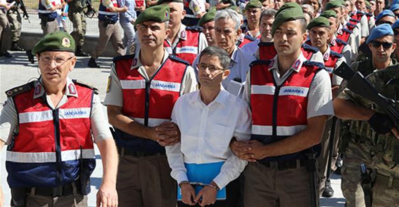 Άρχισε η μεγαλύτερη δίκη κατηγορουμένων για την απόπειρα πραξικοπήματος στην Τουρκία