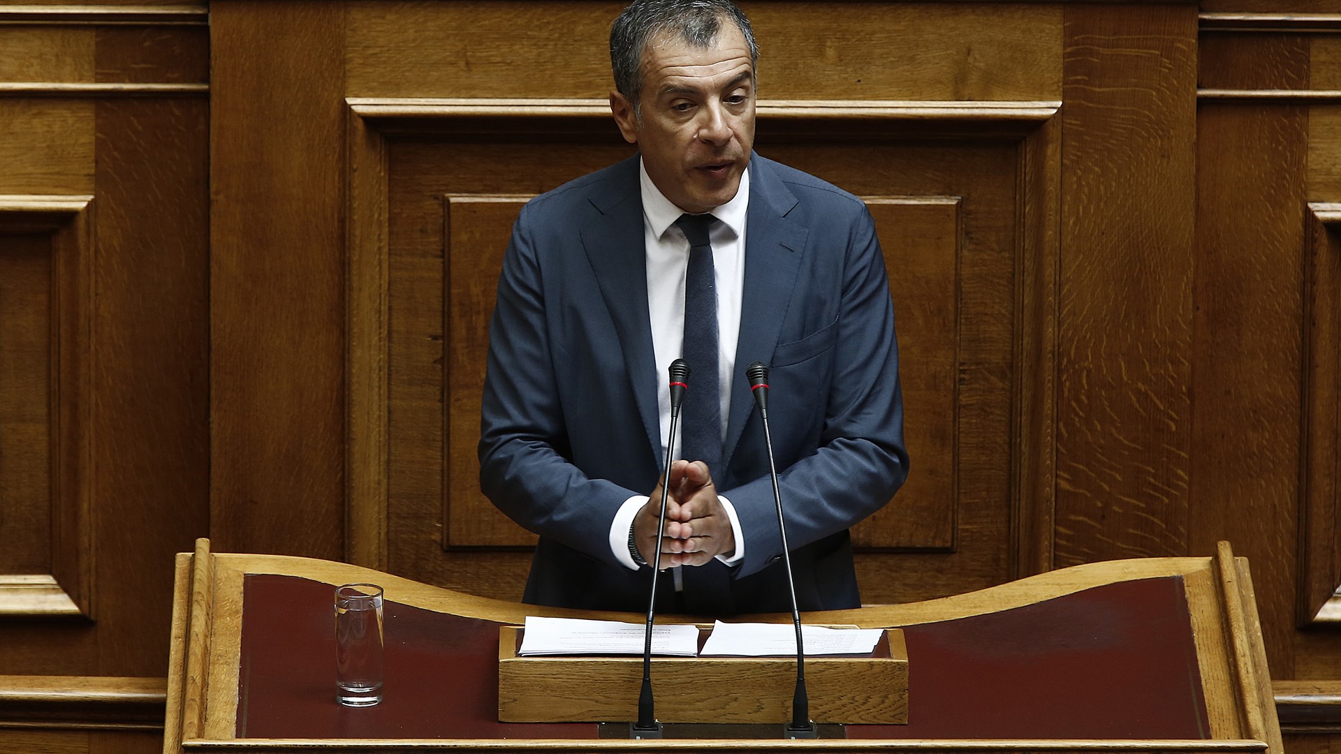 Θεοδωράκης: Αριστερίστικος αχταρμάς με ακροδεξιά φρένα το νομοσχέδιο για την Παιδεία – ΒΙΝΤΕΟ