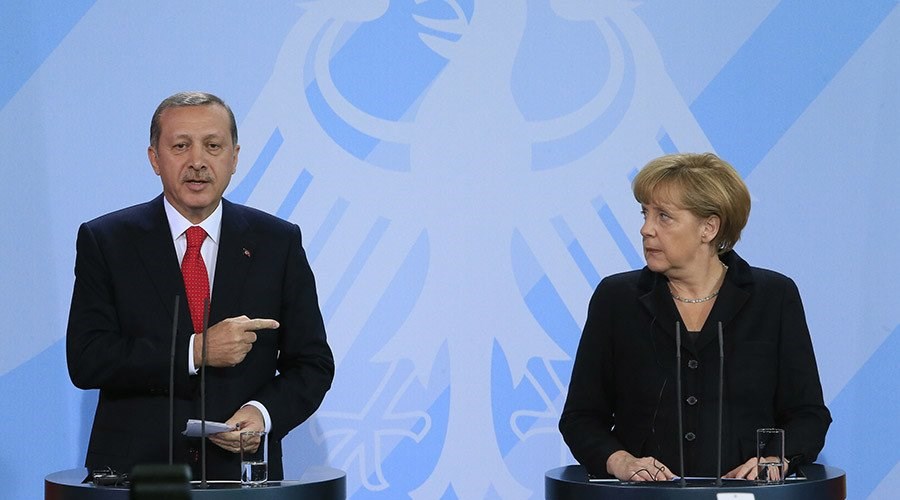 Reuters: Tο Βερολίνο ζητά την αναστολή των διαπραγματεύσεων με την Τουρκία