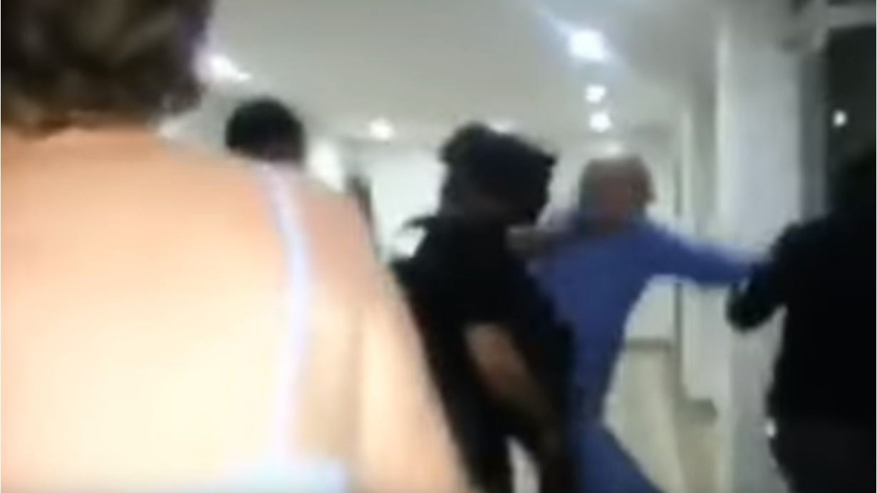 ΒΙΝΤΕΟ – Ντοκουμέντο από τη σύλληψη των δύο ηγετών της αντιπολίτευσης στη Βενεζουέλα