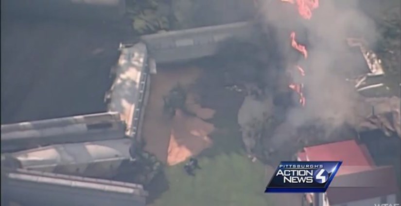 Συναγερμός στις ΗΠΑ – Εκτροχιάστηκε αμαστοιχία που μετέφερε εύφλεκτα υλικά