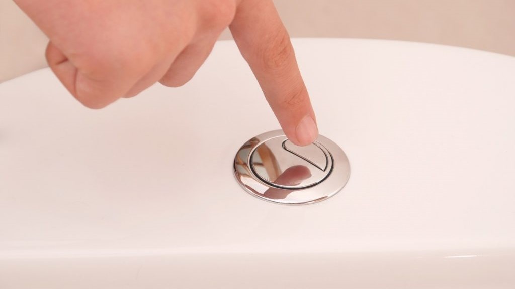 Τι να προσέξεις πριν χρησιμοποιήσεις το καζανάκι