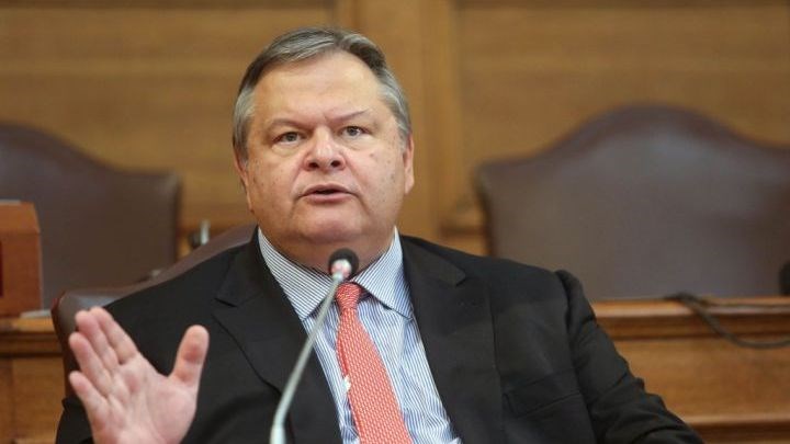 Να κληθεί ο Βαρουφάκης στην Επιτροπή Θεσμών και Διαφάνειας ζήτησε ο Βενιζέλος