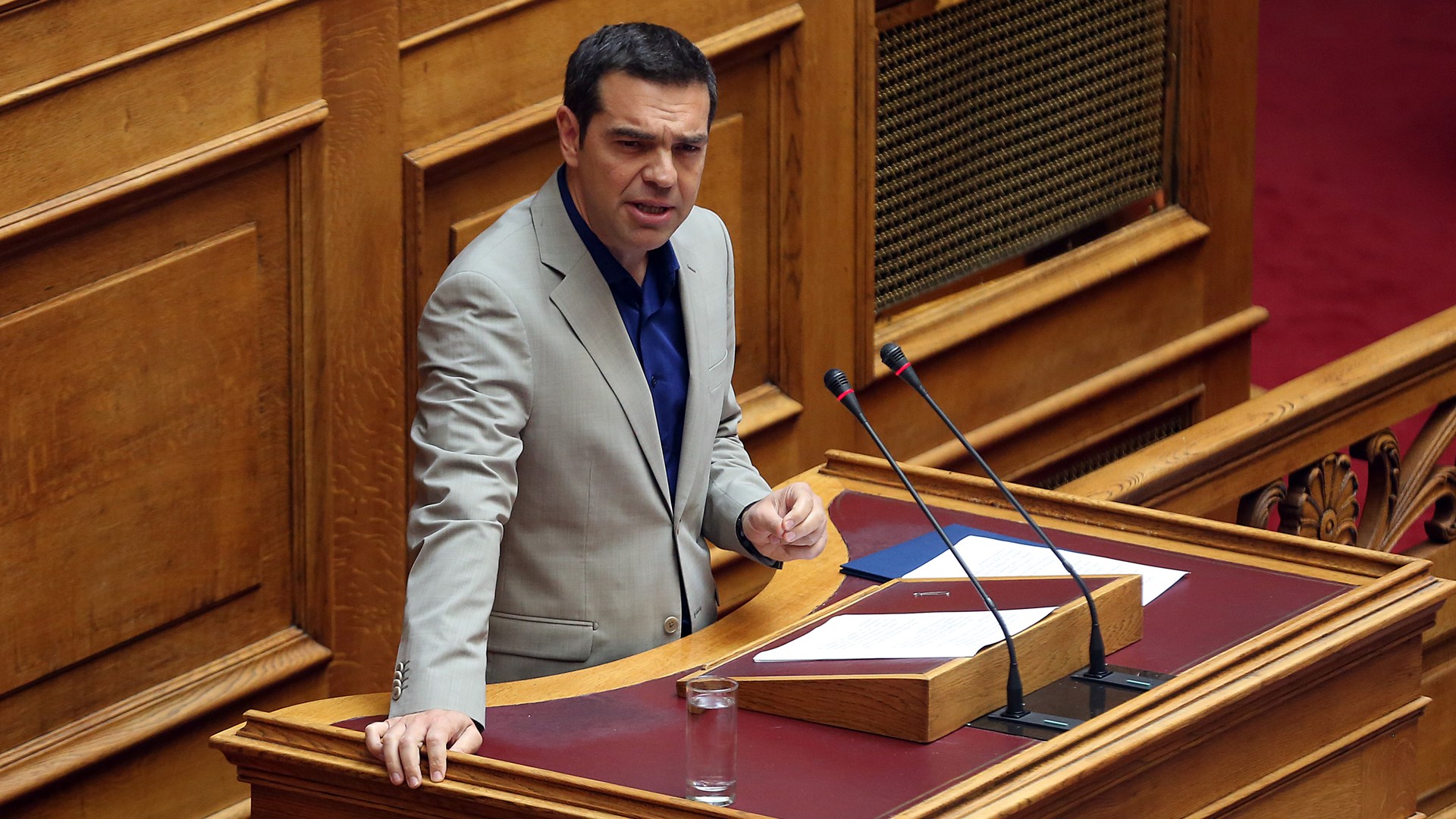 Η ατάκα του Τσίπρα στη Βουλή για τον Μέσι και τον Νεϊμάρ – ΒΙΝΤΕΟ