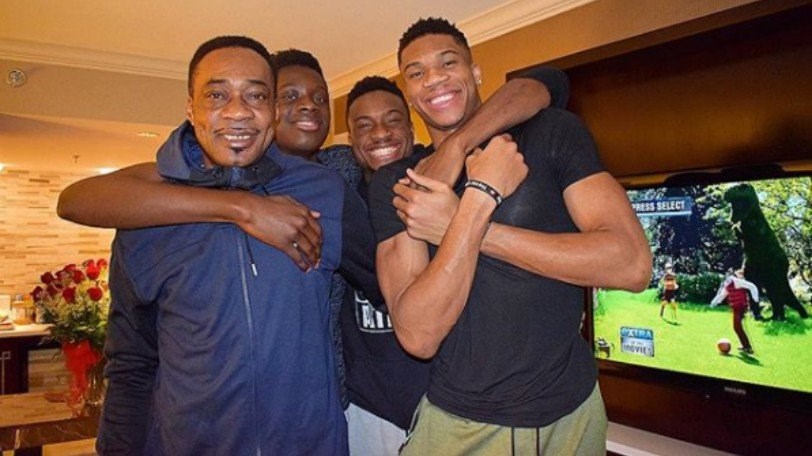 Οι ευχές του Αντετοκούνμπο για τα γενέθλια του πατέρα του – ΦΩΤΟ