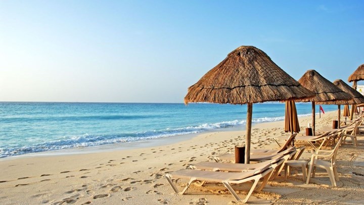 Ελληνικό νησί στους καλύτερους ανεξερεύνητους παραθαλάσσιους προορισμούς στον κόσμο